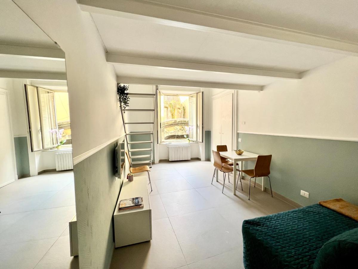 Residenza San Biagio Apartment Napoli Bagian luar foto