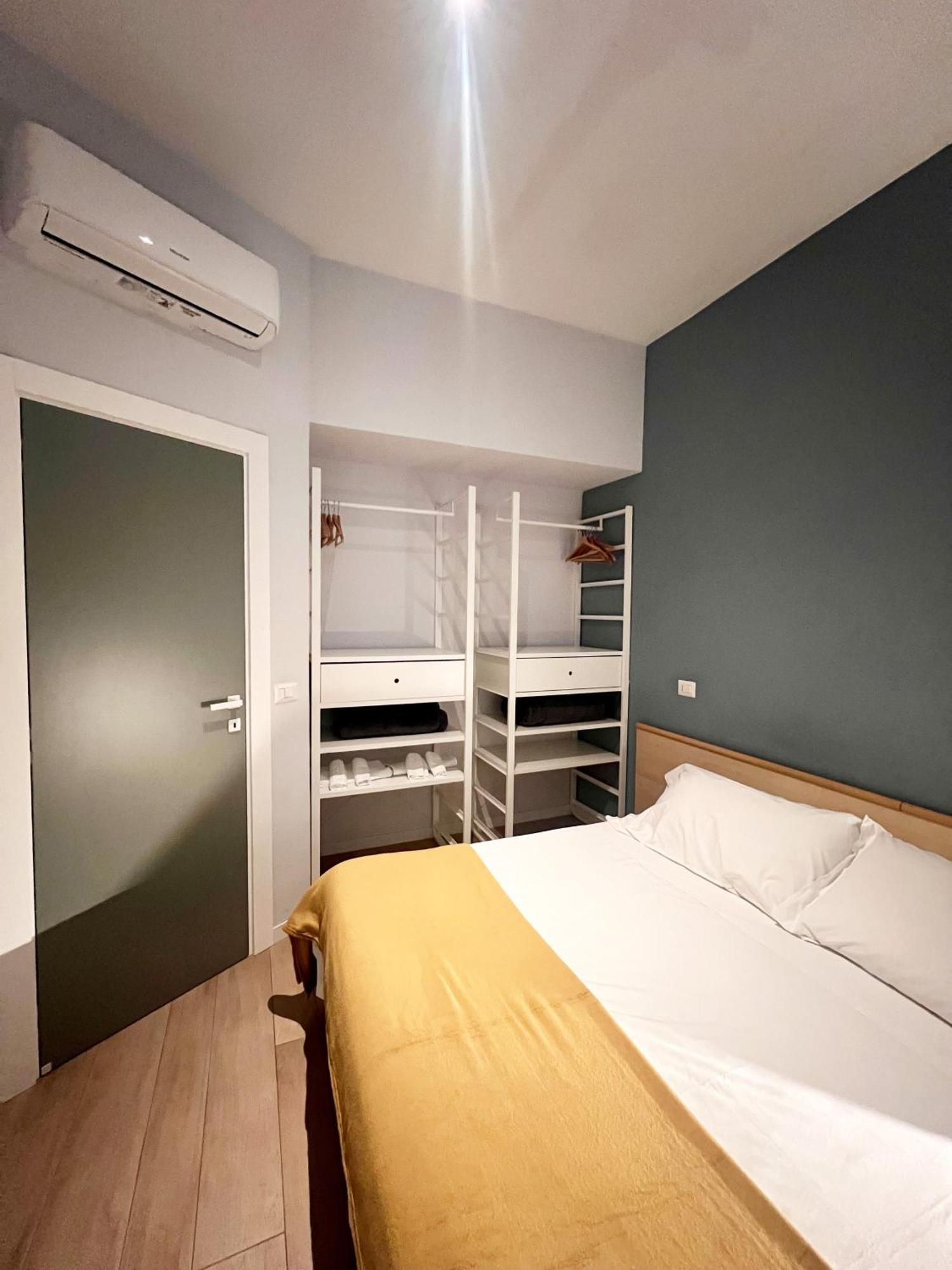 Residenza San Biagio Apartment Napoli Bagian luar foto